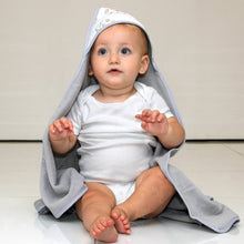 Load image into Gallery viewer, 6 Piece Hooded Bath Towel &amp; Wash Cloth Baby Bath Sets - Puppy Theme
